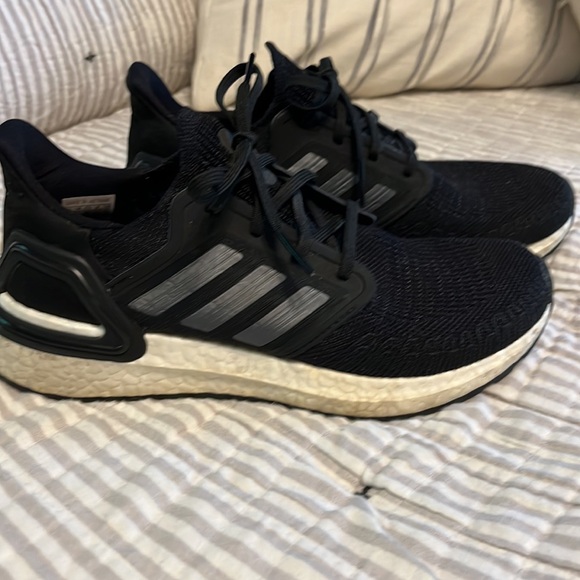 Shoes - Picture 2 of 2